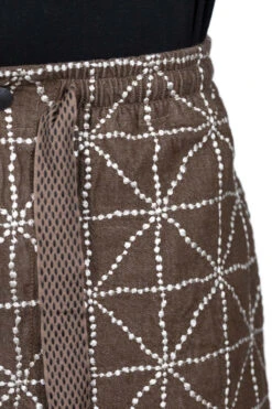 8oz Color Denim FOLK-DOJO Sashiko EASY Pants - Brown -Modish Attire Store Kapital 8oz Color Denim FOLK DOJO Sashiko EASY Pants Brown K2209LP008 BR noe 11 m