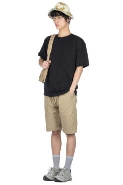 T-Shirt With Pocket - Black -Modish Attire Store OrSlow T Shirt With Pocket Black 03 0017 61 ta 07 m