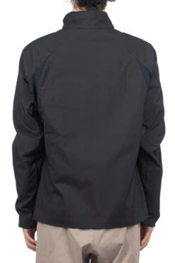 Mionn Lightweight Jacket Men's - Black -Modish Attire Store Veilance Mionn Lightweight Jacket Mens Black X000006805 BK noe 04